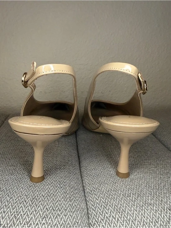 Marc Fisher Neutral Slingback Pointed Kitten Heels, Size 7 - Picture 9 of 16